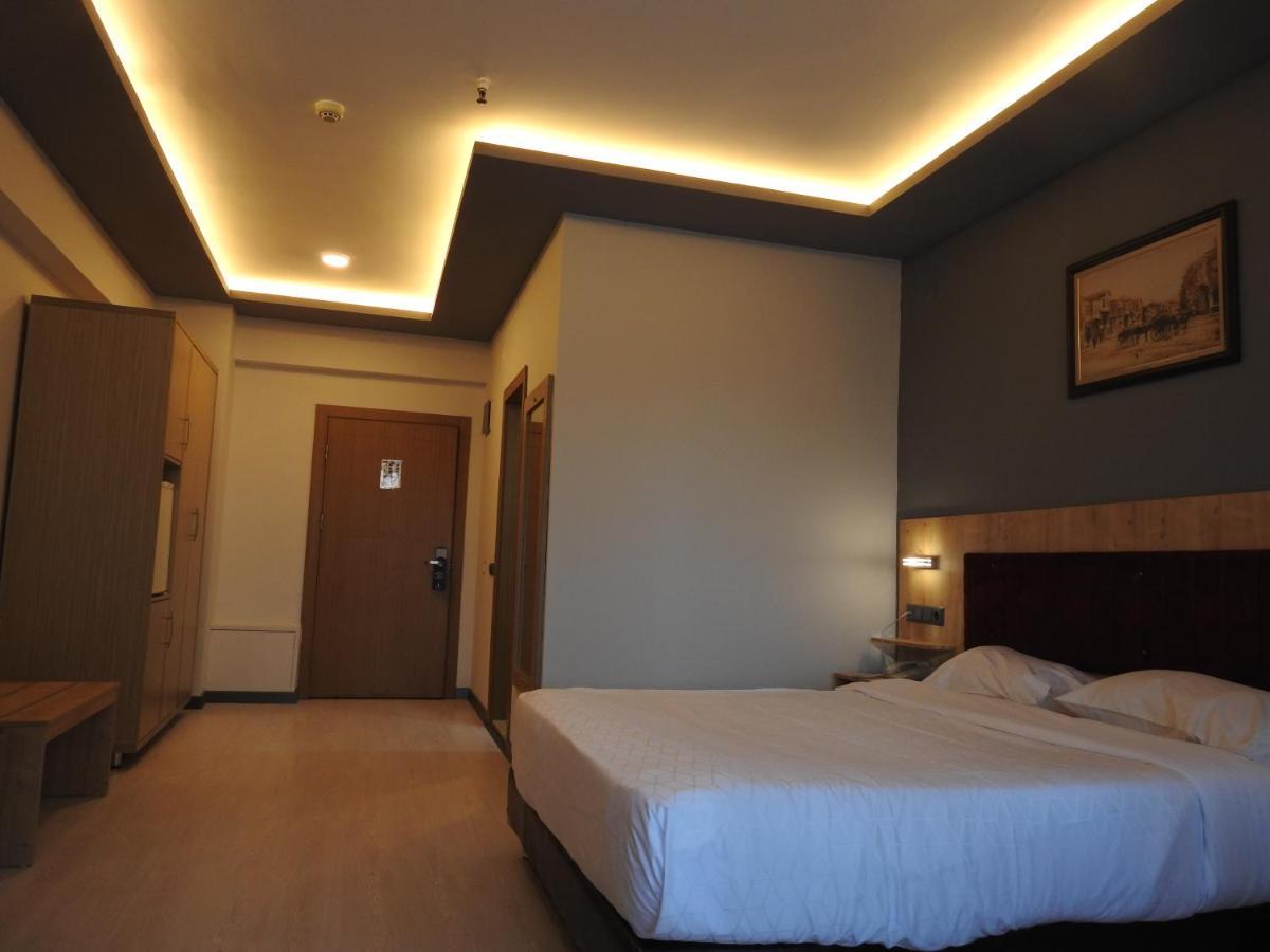 Inn Town Hotel Эскишехир Экстерьер фото