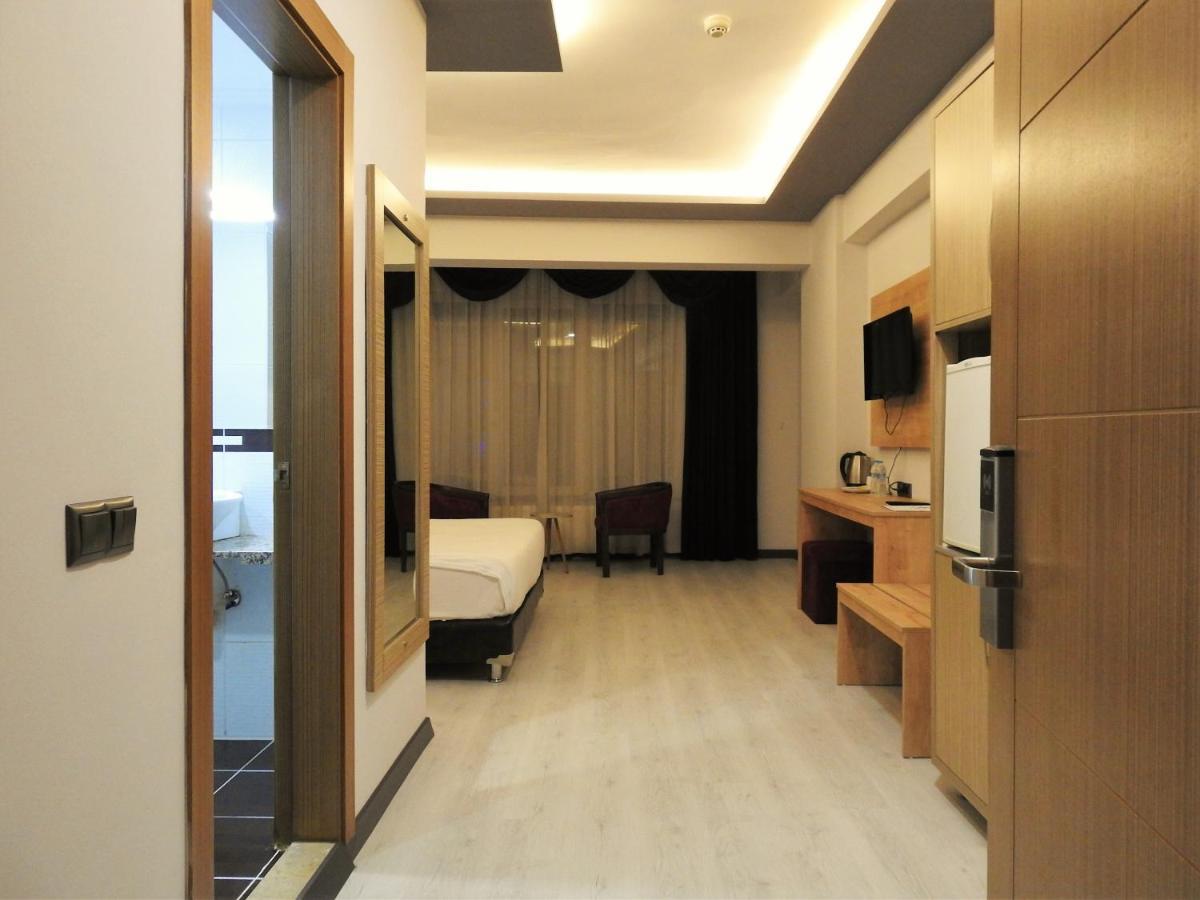 Inn Town Hotel Эскишехир Экстерьер фото