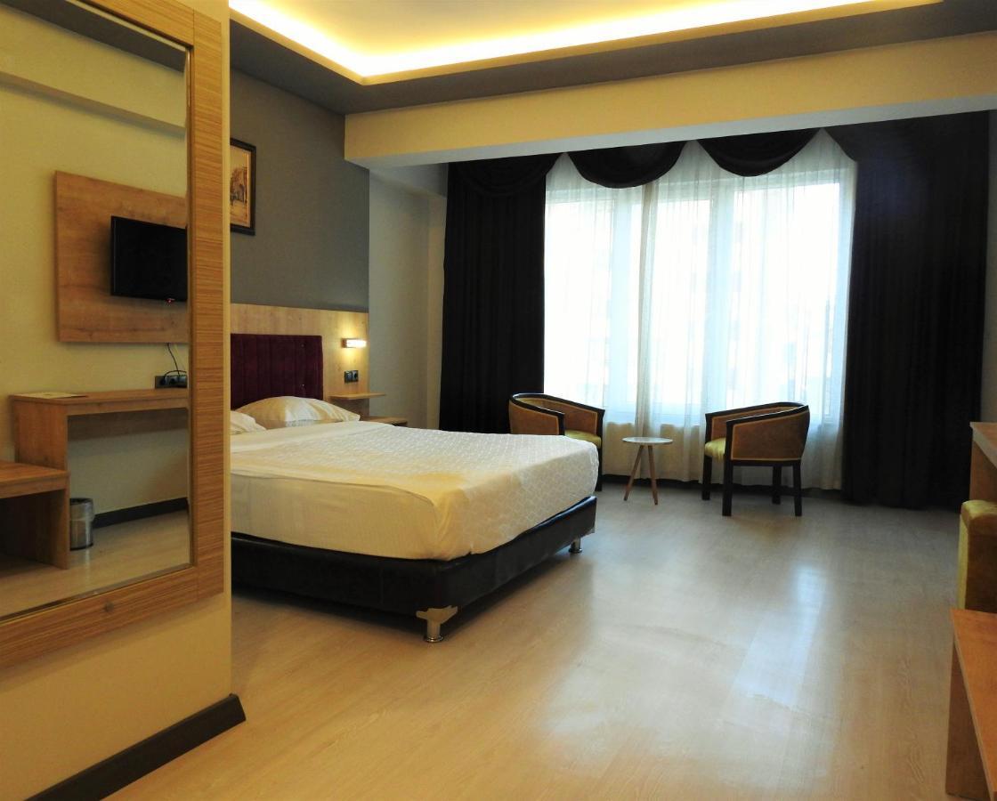 Inn Town Hotel Эскишехир Экстерьер фото