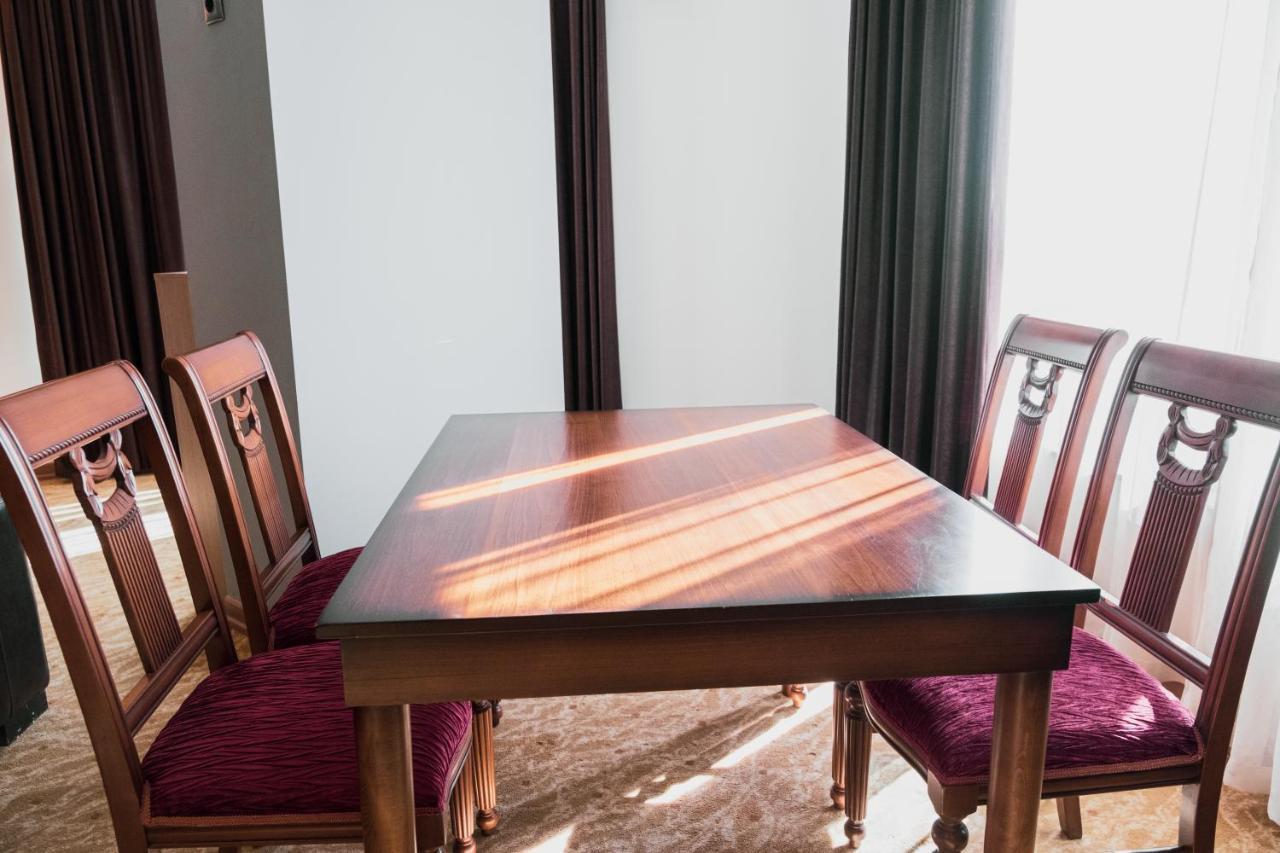 Inn Town Hotel Эскишехир Экстерьер фото